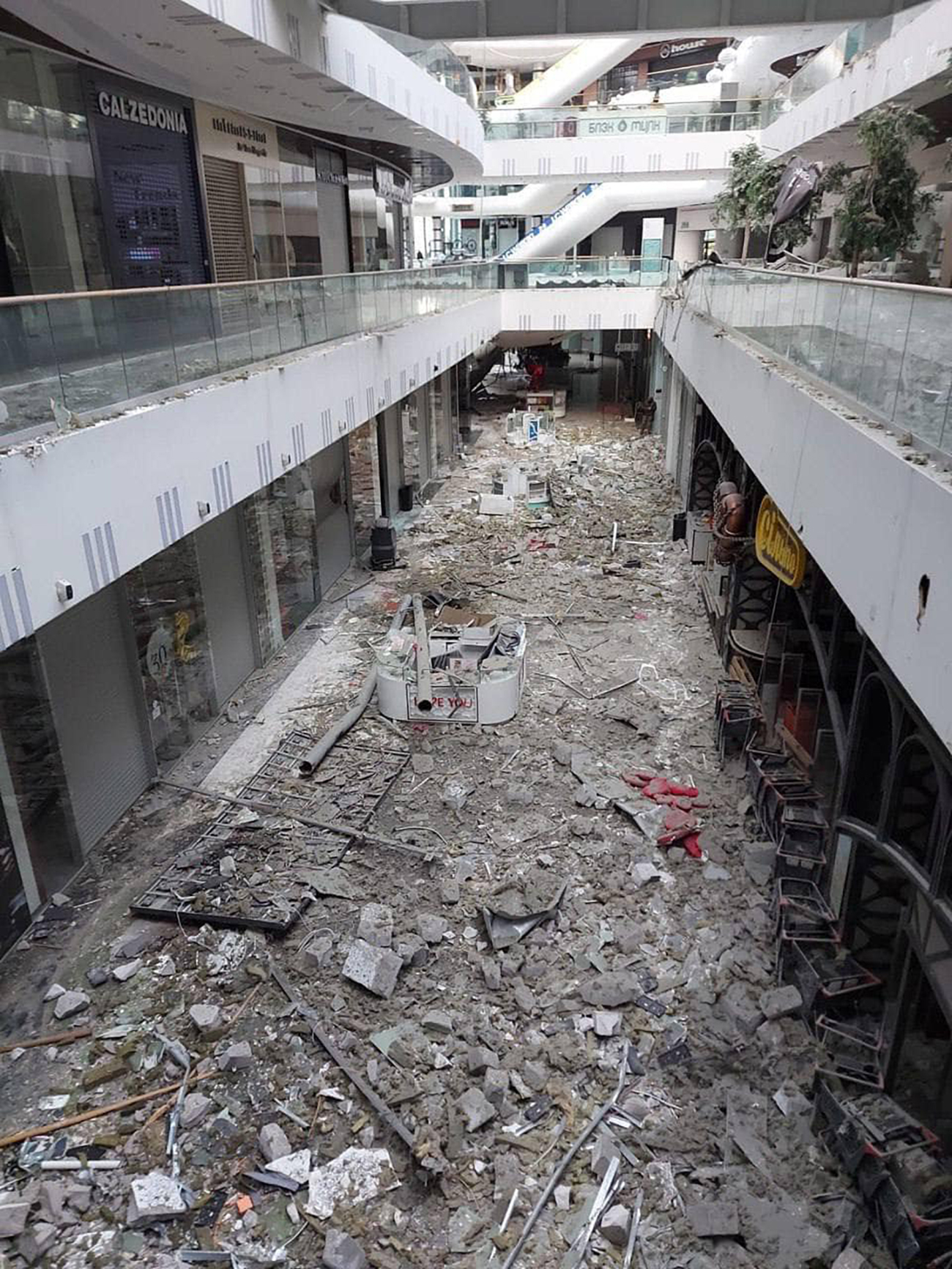 Ракетный террор против городов. Хроника пяти месяцев войны в Украине в фото